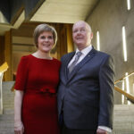 como ser um bom marido, casal, casal idoso, casal na igreja,