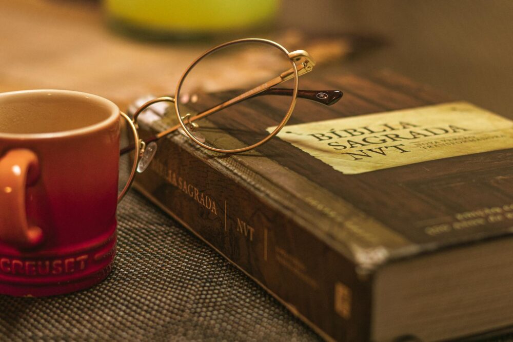 A Biblia Sagrada , Estudo Atos 16, bíblia